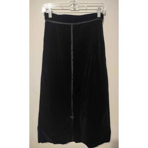 Leyton Classic | Vintage Black Velvet Midi Skirt Size S/M *See Measurements*